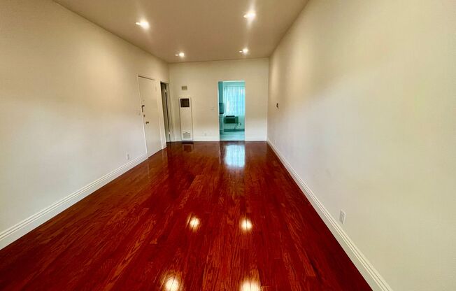 Studio, 1 bath, 533 sqft, $2,195, Unit 20