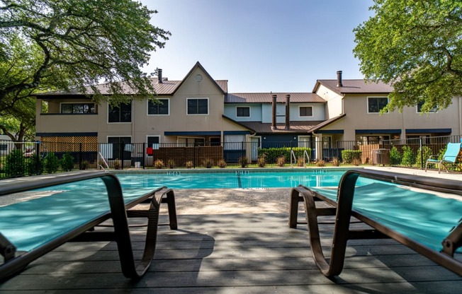austin tx apartments for rent with a swimming pool