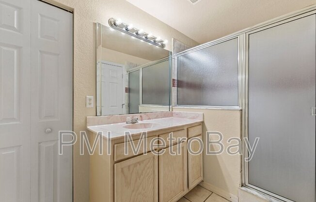 5039 SUNRIDGE PALMS DR