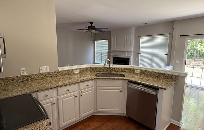 8611 DENNINGTON GRV LN