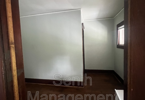 1495 W GRAND BLVD