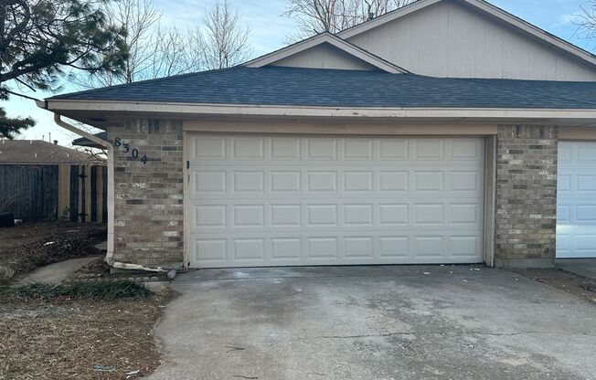 2 Bed 2 Bath duplex on 10th and Council