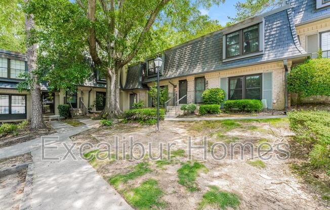 35 LA RUE PL NW