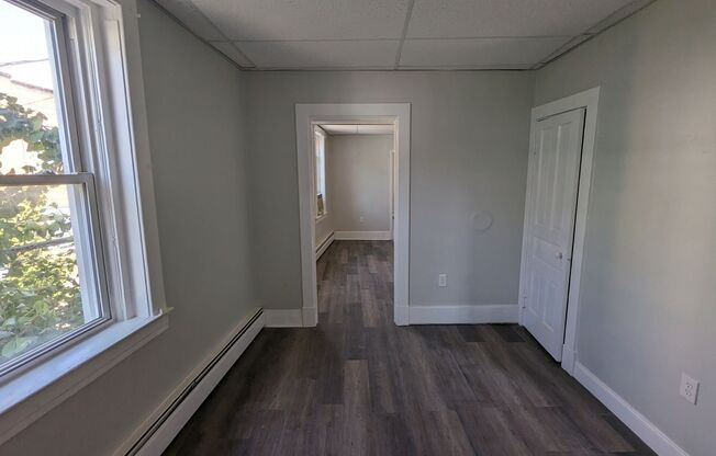 1821-1823 Niggel Street