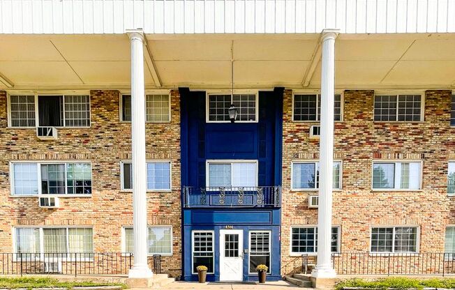 1 bed, 1 bath, 650 sqft, $1,025, Unit Unit 105