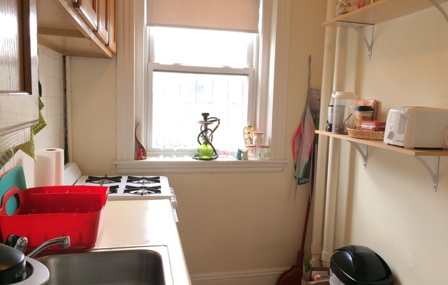 1 bed, 1 bath, 577 sqft, $2,400, Unit 01-057