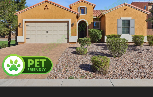 Beautiful Single-Story Gilbert Home on Premium Lot – 4 Bedrooms, Office & No Rear Neighbor!