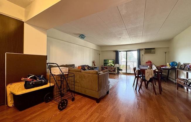 2 beds, 2 baths, 1,085 sqft, $4,100, Unit 308