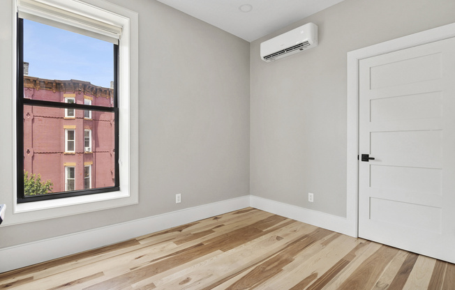 264 STUYVESANT AVE