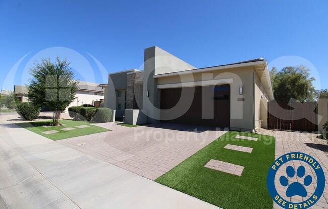1163 E NOLAN PL
