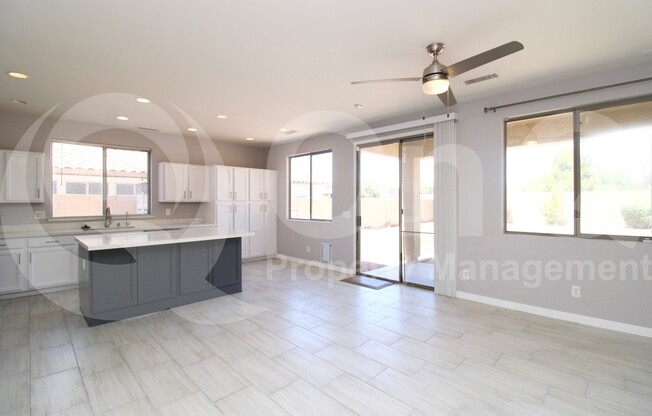 3834 E CAVALRY CT
