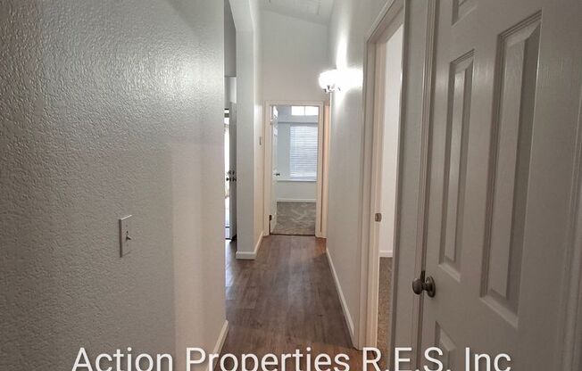 3 beds, 2 baths, $2,495