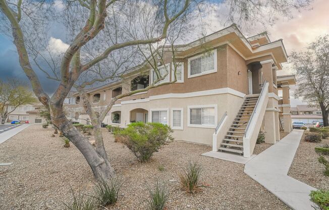 2 beds, 2 baths, $1,700