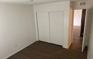 3 beds, 1.5 baths, 1,106 sqft, $1,400, Unit 203