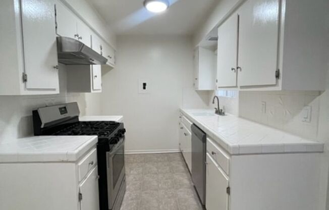 7818 StewartGray