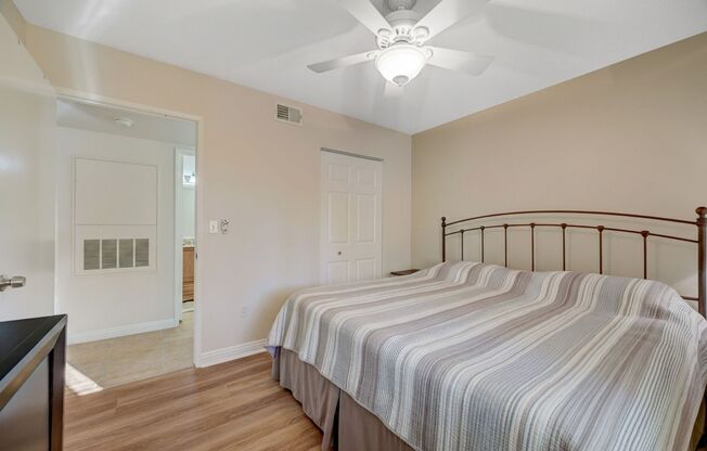 2 beds, 2 baths, $1,650, Unit # 1071