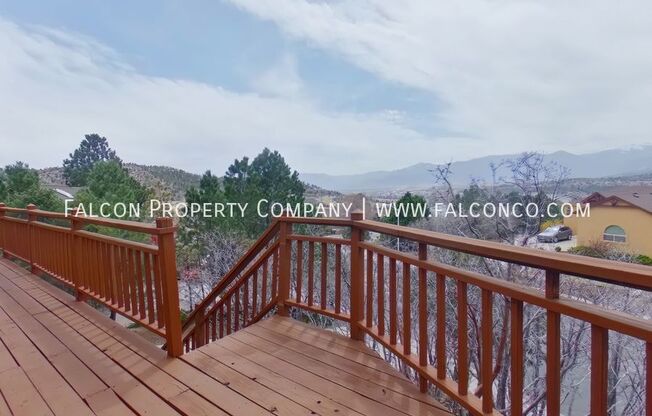 985 PULPIT ROCK CIR S