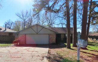 Lovely 3 Bedroom, 2 Bath Home in Tyler!