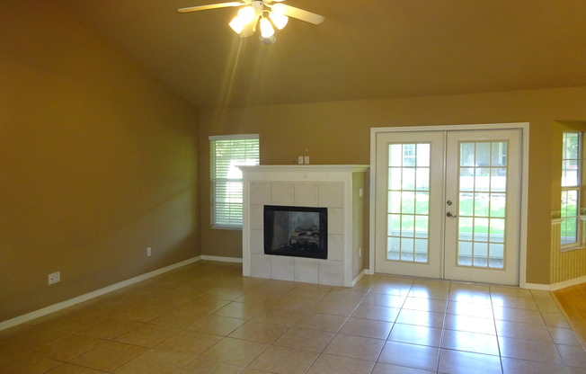 Spacious Home In South Pointe