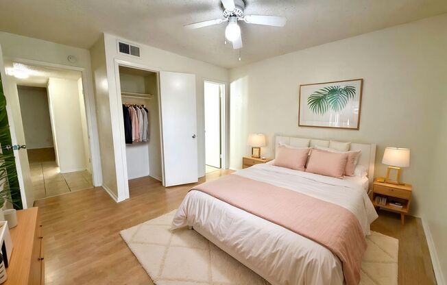 2 beds, 2 baths, 900 sqft, $1,299, Unit LAW7-213