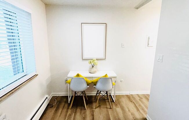 1 bed, 1 bath, 600 sqft, $1,300