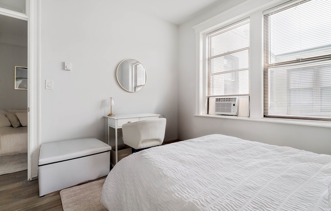 2 beds, 1 bath, 506 sqft, $3,925, Unit 25