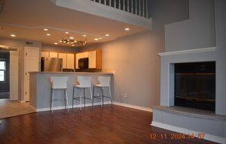 3 beds, 2 baths, $2,400, Unit Unit G