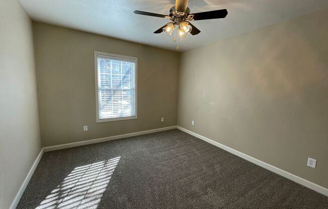 2 beds, 2 baths, 917 sqft, $1,495, Unit #306