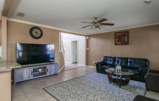 4009 AZALEA DR