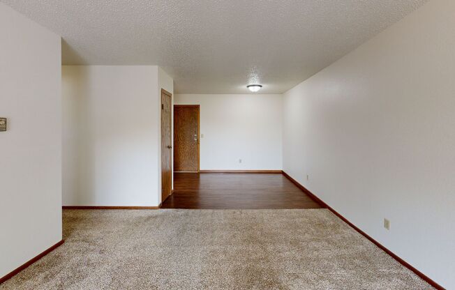 Gateway Circle Apartments