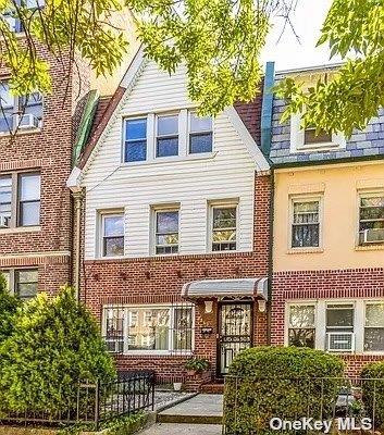 21 49 28 ST