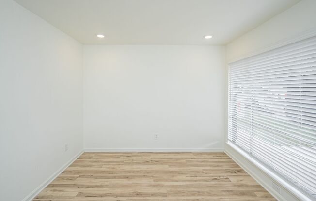 1 bed, 1 bath, 575 sqft, $1,157, Unit 1205-A