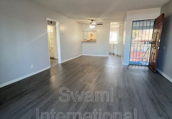332 W REGENT ST