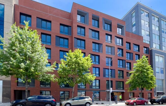 Studio, 1 bath, 444 sqft, $2,975, Unit 1-1C