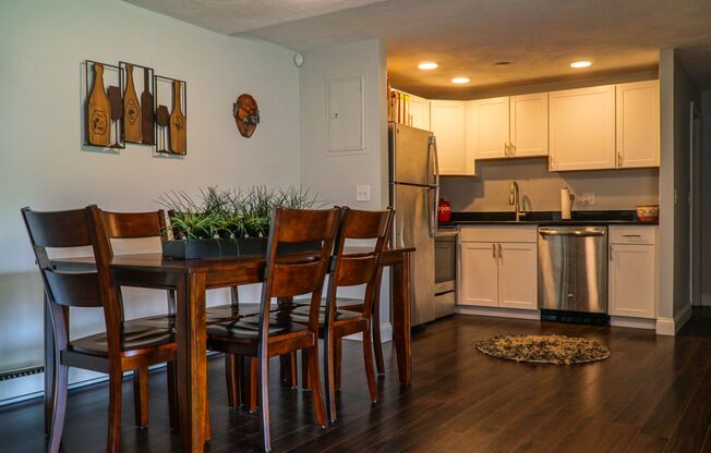 2 beds, 1 bath, 1,000 sqft, $2,495, Unit 1D2