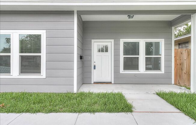 5017 Moravian - 3 Bed/ 2 Bath - $1750/month