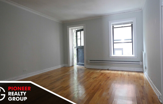 1347 N Dearborn