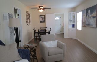 2 beds, 1 bath, $6,000