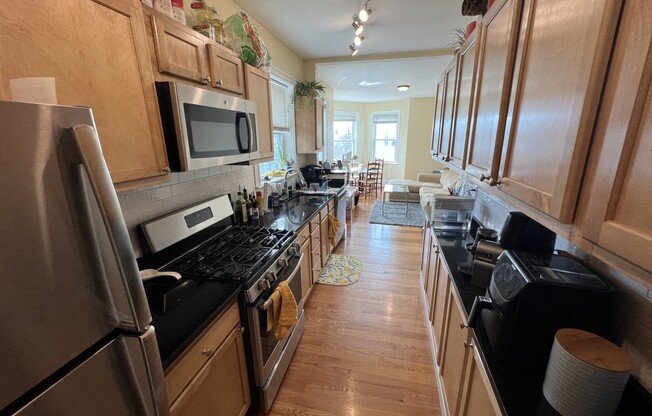 4 beds, 1.5 baths, $5,000, Unit 2