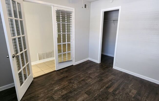 2 beds, 2 baths, 931 sqft, $1,350, Unit 13-1303