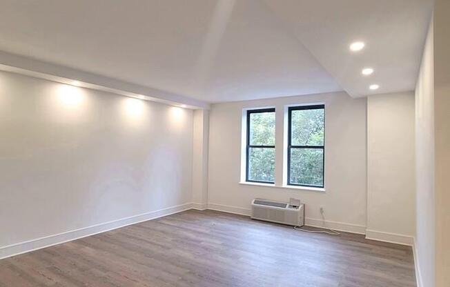 1 bed, 1 bath, $5,500, Unit 6F