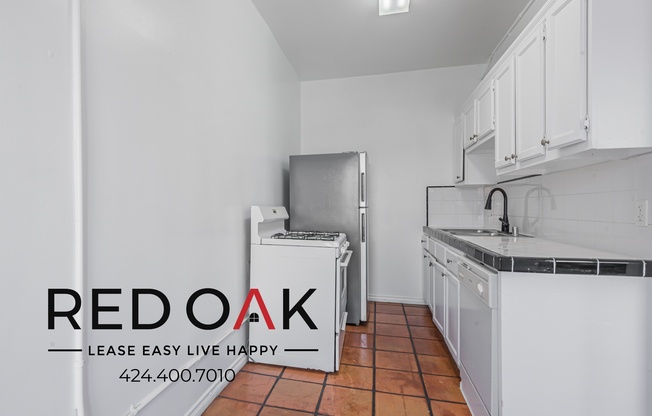 854 S. Oxford Ave