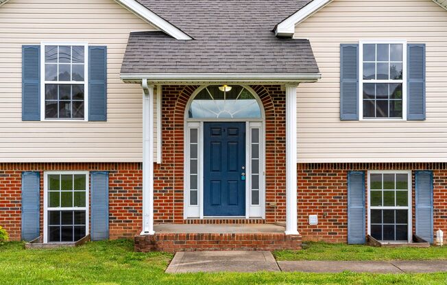 Welcome to 661 Fallbrook in Clarksville, TN!