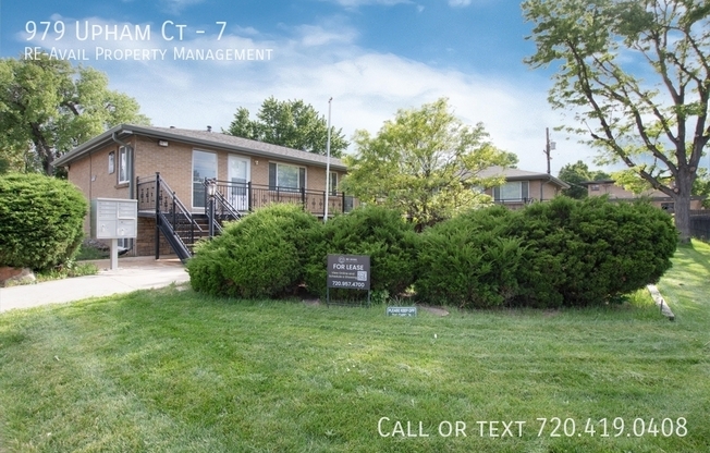 979 UPHAM CT