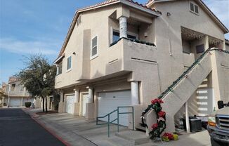 GREAT 2ND-FLOOR UNIT IN GATED GREEN VALLEY COMMUNITY