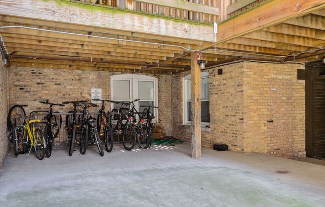 Studio, 1 bath, 200 sqft, $1,225, Unit 1456-206