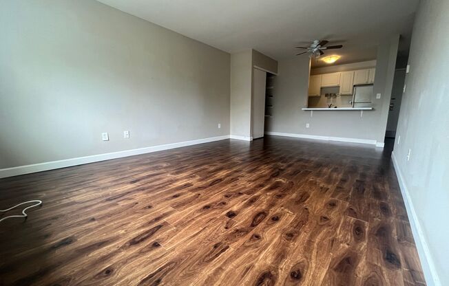 1 bed, 1 bath, $1,095, Unit 317