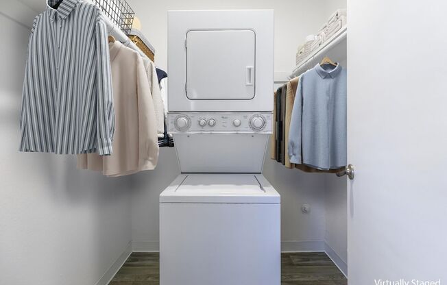 1 bed, 1 bath, 640 sqft, $839, Unit A32