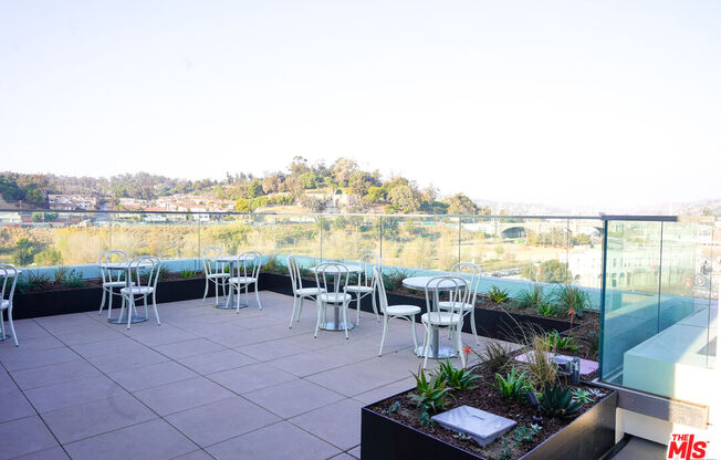 1 bed, 1 bath, 543 sqft, $2,245, Unit 618