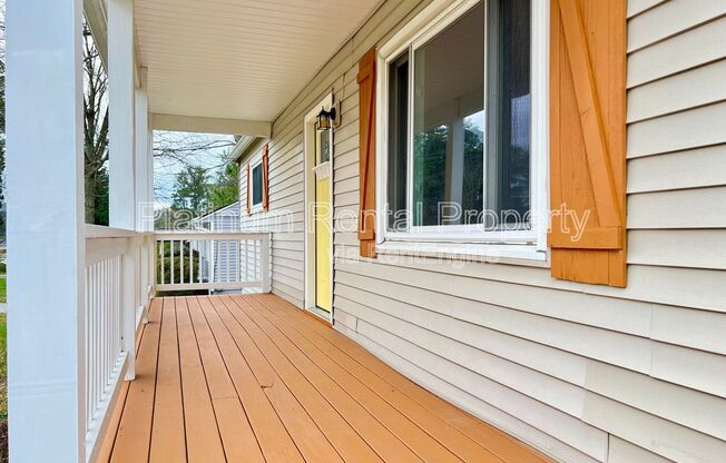 651 SEMINOLE PL
